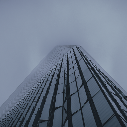 Төр хамгаалах уу, эсвэл төрөөс хамгаалах уу?